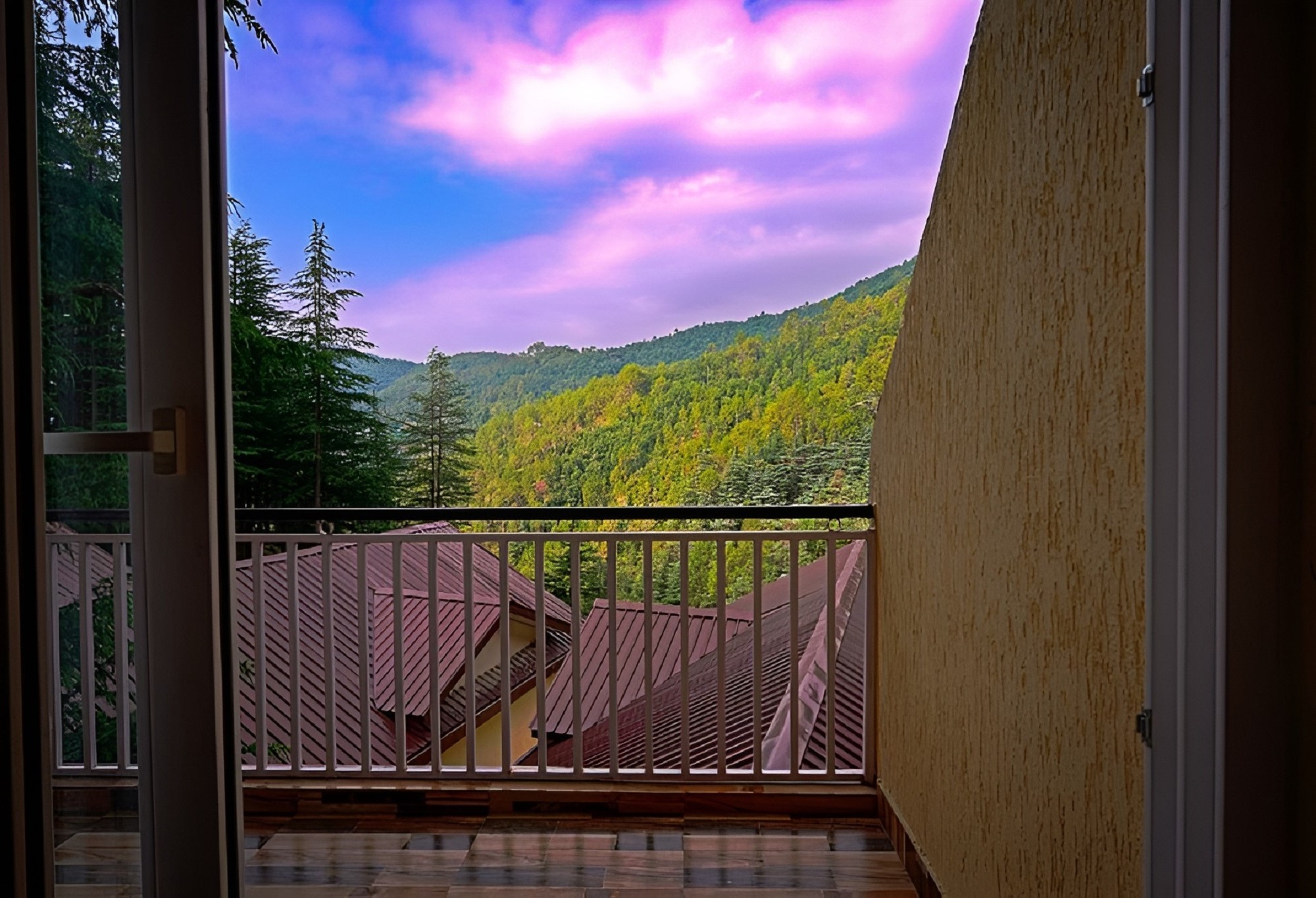 Nature Villa Resort, Chail