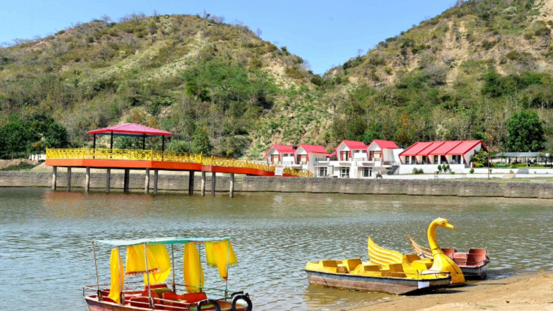 tikkar-taal-lake-morni-hills